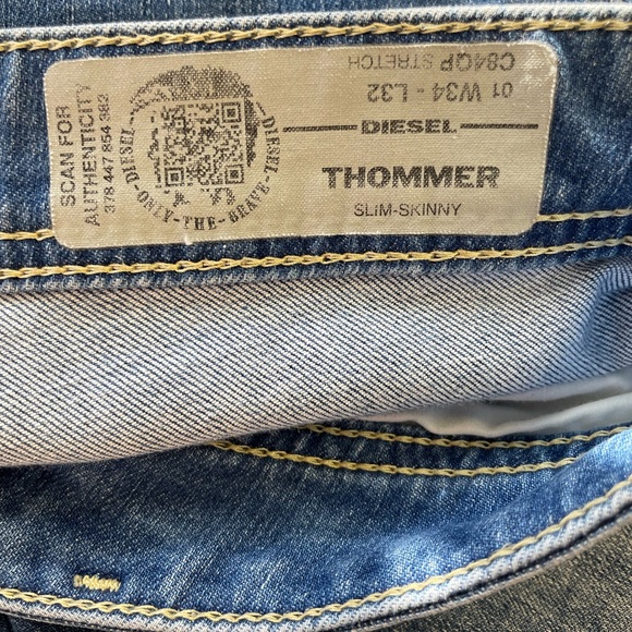 •MENS Diesel distressed jean - Picture 9 of 9